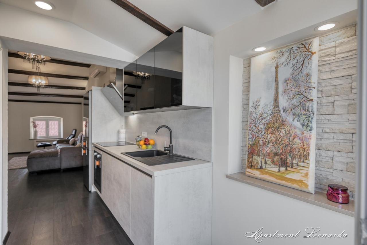 Apartmán Penthouse Leonarda With Private Parking Pula Exteriér fotografie