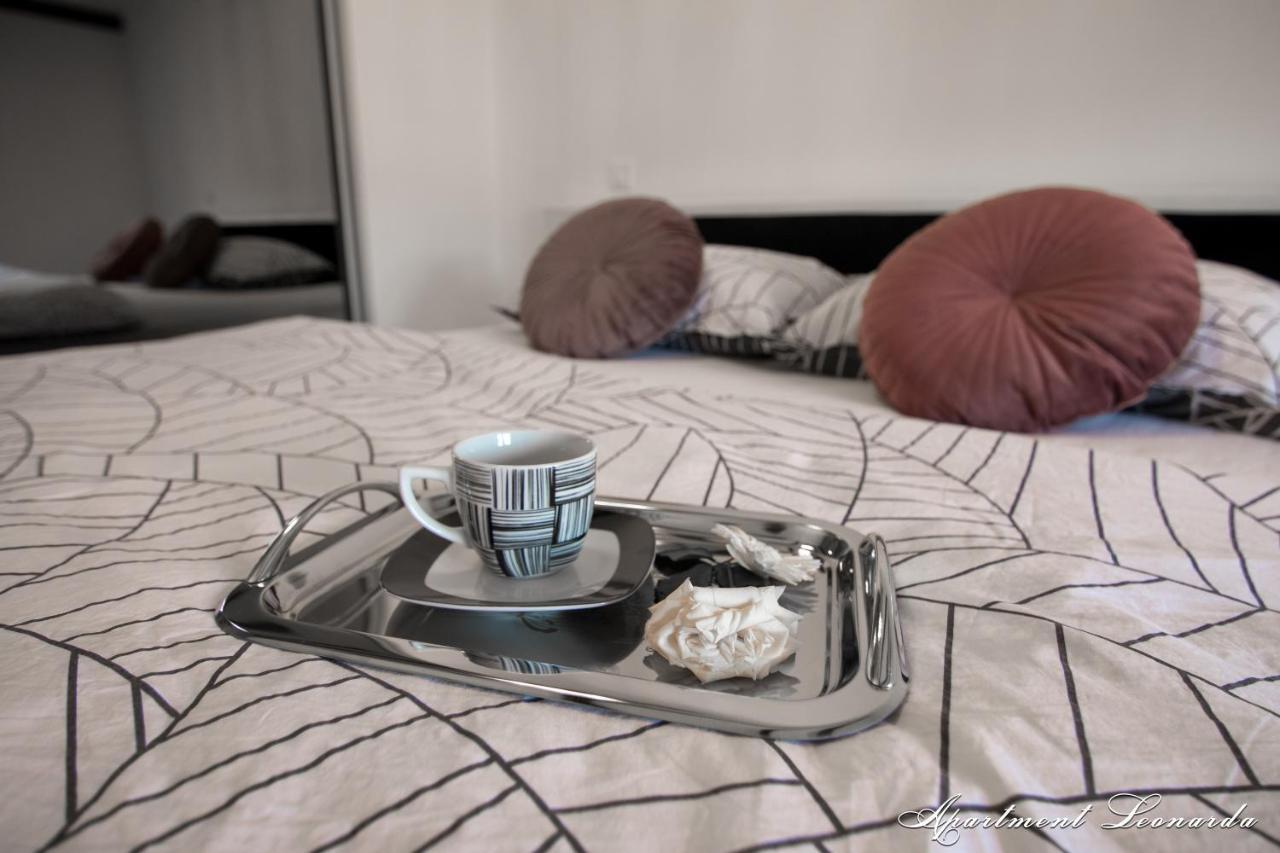 Apartmán Penthouse Leonarda With Private Parking Pula Exteriér fotografie